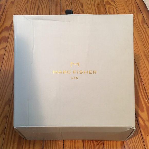 Host Pick: MARC FISHER Ltd. Wanya Combat Boots -10M - Picture 3 of 8